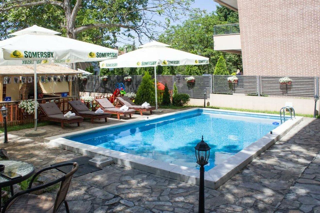 Villa Mystique Beograd Ngoại thất bức ảnh